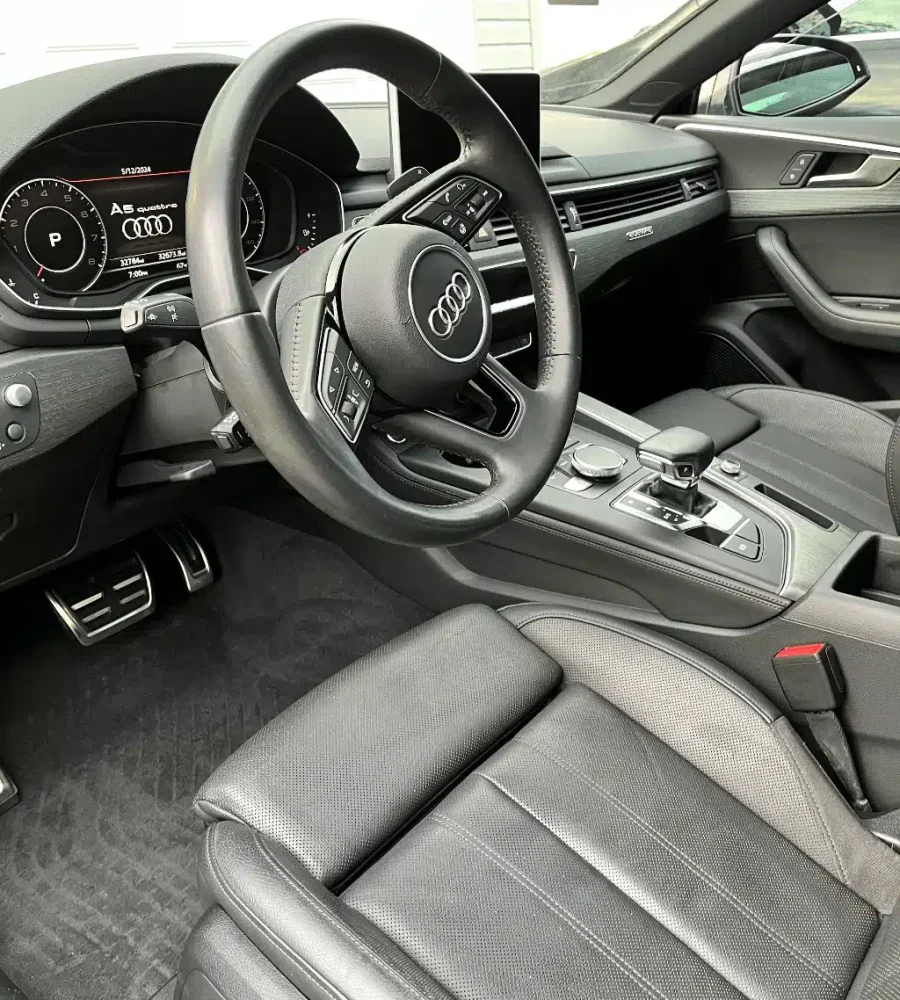 audi interior detail
